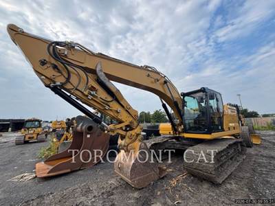 Caterpillar 320 Excavator