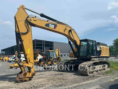 Caterpillar 352F Excavator