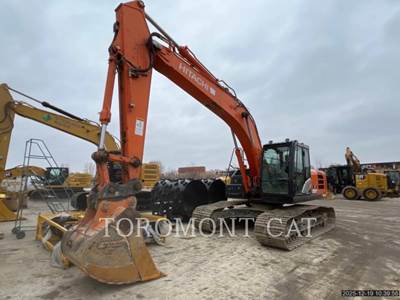 Hitachi ZX210 Excavator