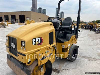 Caterpillar CC2.7-03GC Pneumatic Tired Roller