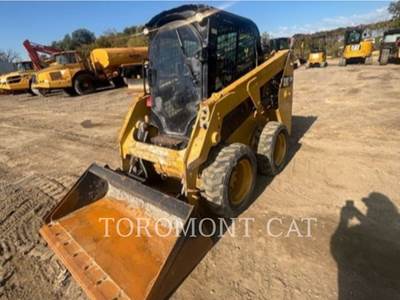 Caterpillar 226D Skid Steer