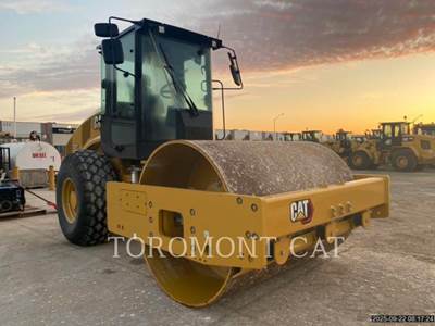 Caterpillar CS12-03 Smooth Drum Roller Compactor