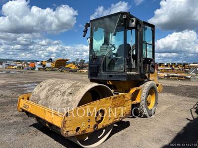 Caterpillar CS44 Vibratory Soil Compactor