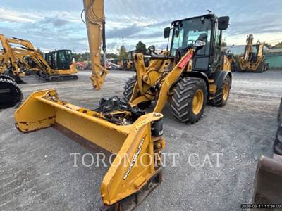 Caterpillar 908-14 Large Wheel Loader