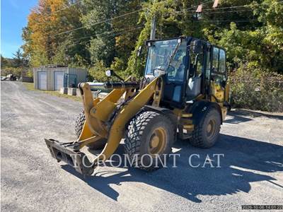 Caterpillar 908M Large Wheel Loader