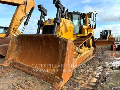 Caterpillar D8T Dozer