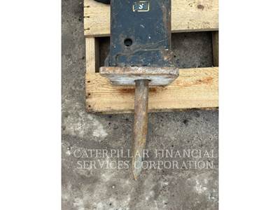 Caterpillar B2 Hammer