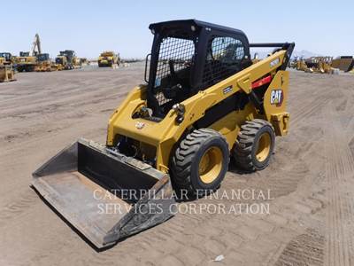 Caterpillar 262D3 Skid Steer