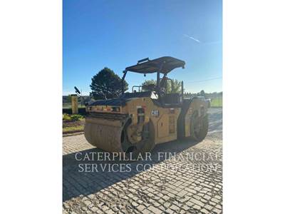 Caterpillar CB15 Smooth Drum Roller Compactor