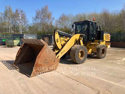 Caterpillar 938M Wheel Loader