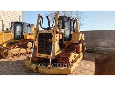 Caterpillar D6T Dozer