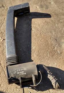 Ford CF7000 Air Cleaner / Air Filter Housing