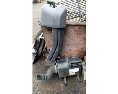 Isuzu FRR Air Cleaner / Air Filter Housing