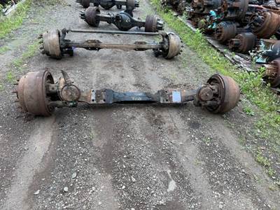 Crane Carrier (CCC) Low Entry Front Axle Assembly for a Crane Carrier C LOW ENTRY