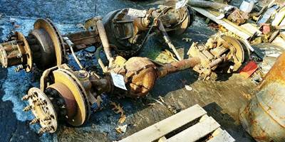 Dana DANA 60 Front Axle Assembly for a Ford F550