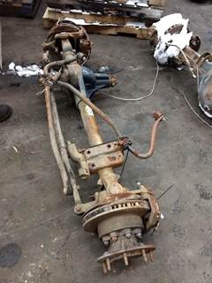 Dana DANA 60 Front Axle Assembly for a Ford F550