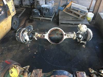 Fabco SDA 23 Front Axle Assembly