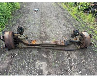 Ford CL9000 Front Axle Assembly
