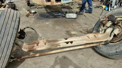 Ford F-800 Front Axle Assembly for a Ford F800