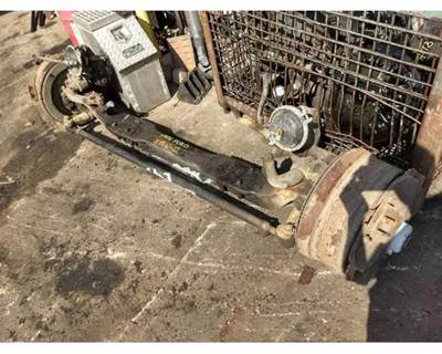 Ford LTL9000 Front Axle Assembly