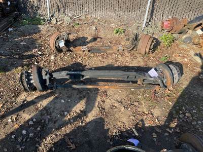 Freightliner Cascadia Front Axle Assembly