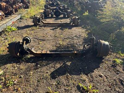 International 4300 Front Axle Assembly