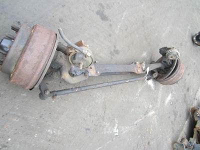 International 4900 Front Axle Assembly