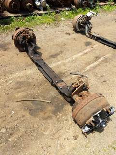 International 4900 Front Axle Assembly