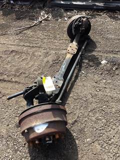 International 4900 Front Axle Assembly