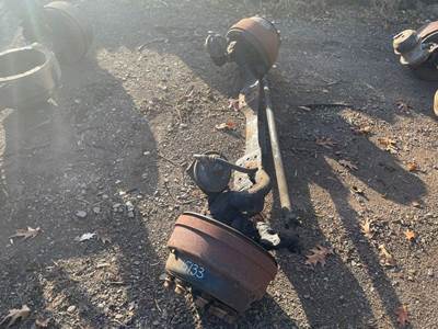 International 7300 Front Axle Assembly