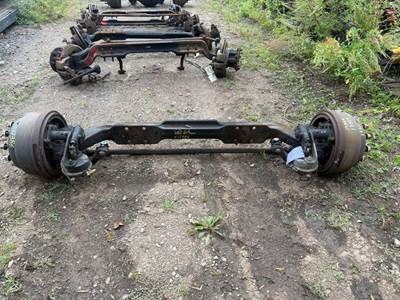 International 7400 Front Axle Assembly