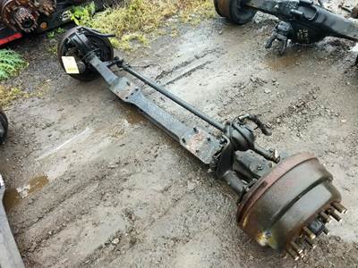 International DuraStar 4300 Front Axle Assembly