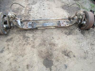 International F2674 Front Axle Assembly for a International F-2674