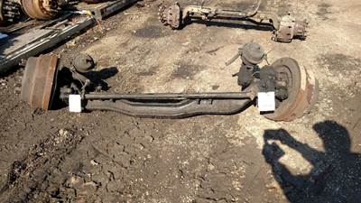 International PB205 (Bus) Front Axle Assembly