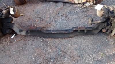 Mack DM688S Front Axle Assembly