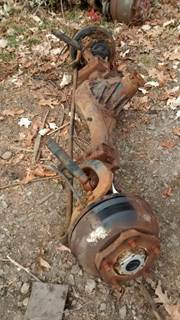 Mitsubishi Fuso FE639 Front Axle Assembly