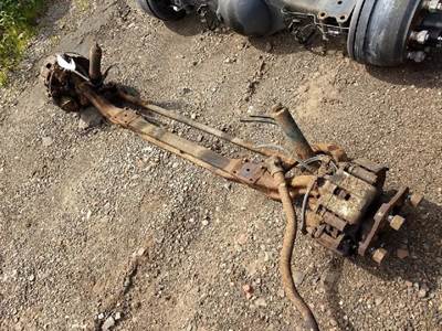 Mitsubishi Fuso FE649 Front Axle Assembly