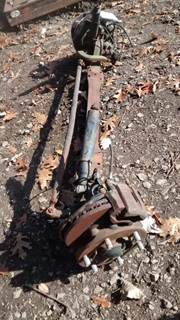 Mitsubishi Fuso FE85D Front Axle Assembly