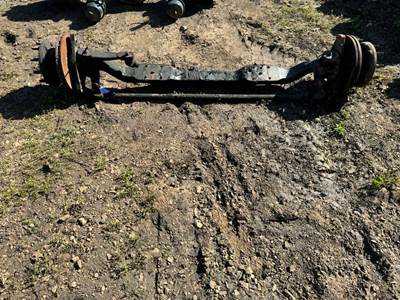 Peterbilt 387 Front Axle Assembly