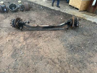 Volvo VNL Front Axle Assembly