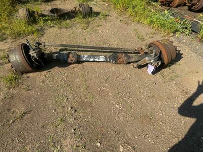 Volvo VNM Front Axle Assembly