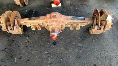 Caterpillar 3V8262 Rear Axle Assembly for a CAT IT28