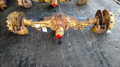 Caterpillar 3V8262 Rear Axle Assembly for a CAT IT28