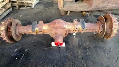 Caterpillar 4V1905 Rear Axle Assembly for a CAT