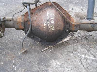 GMC 10.50 Rear Axle Assembly for a Chevrolet C3500
