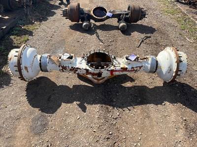 Samsung 7126-20010 Rear Axle Assembly for a Samsung SL180-2