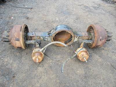Eaton 21060-S Front Axle Housing for a GMC T7500