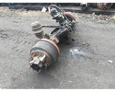 Eaton D170 Front Axle Housing for a Peterbilt 320