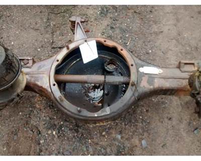 Eaton DS402 Front Axle Housing for a Peterbilt
