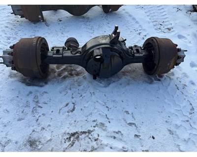 Eaton DS461 Front Axle Housing for a Peterbilt 378